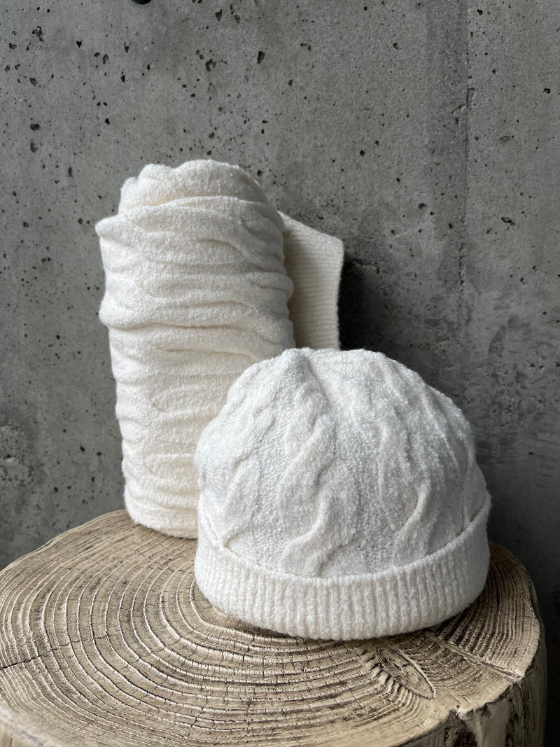 Splendid - Cella Jane Collection - Cable Beanie