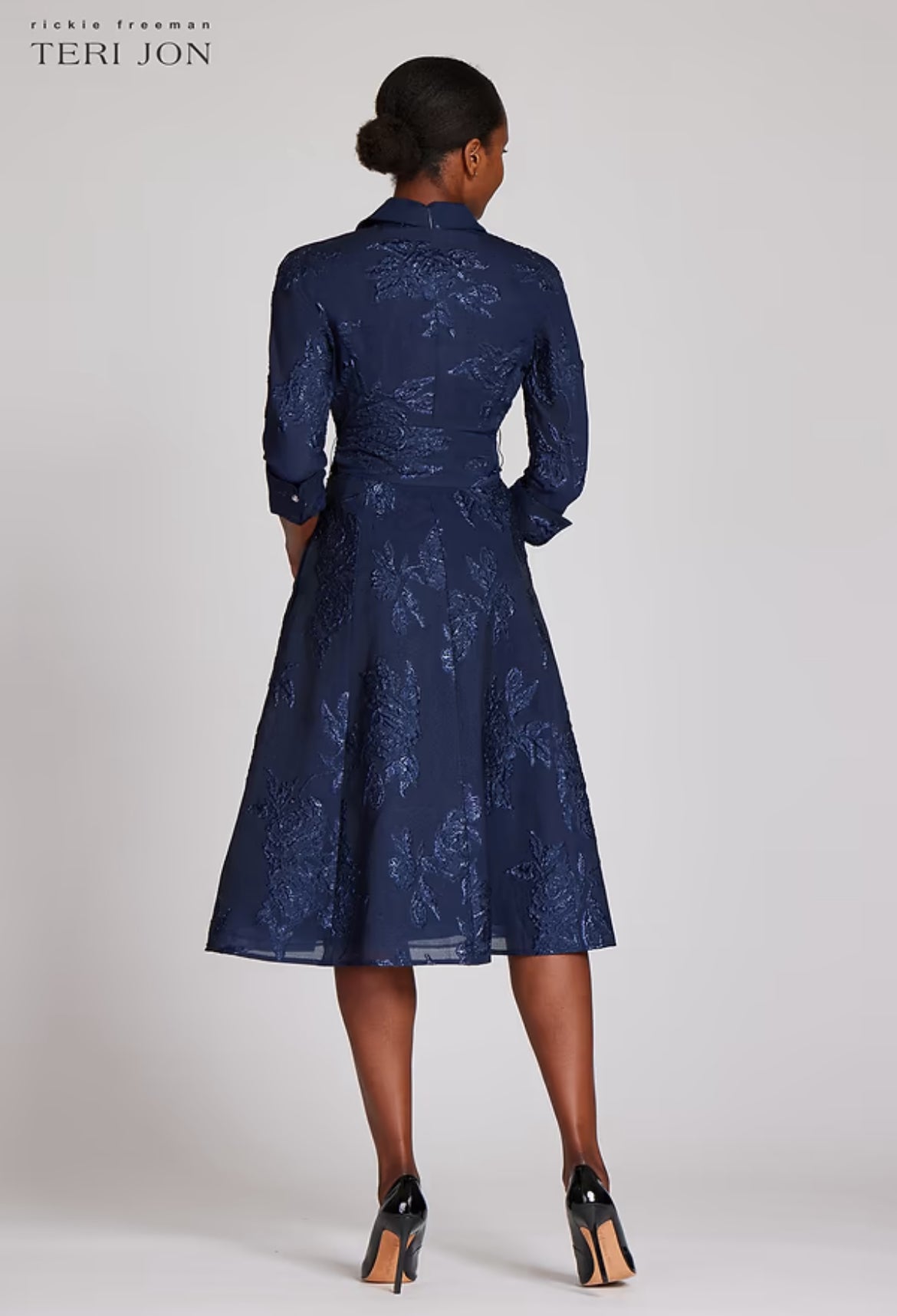 TERI JON - Metallic Jacquard Dress in Navy