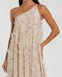 Mac Duggal - One Shoulder Floral Embellished Trapeze Gown in Vanilla