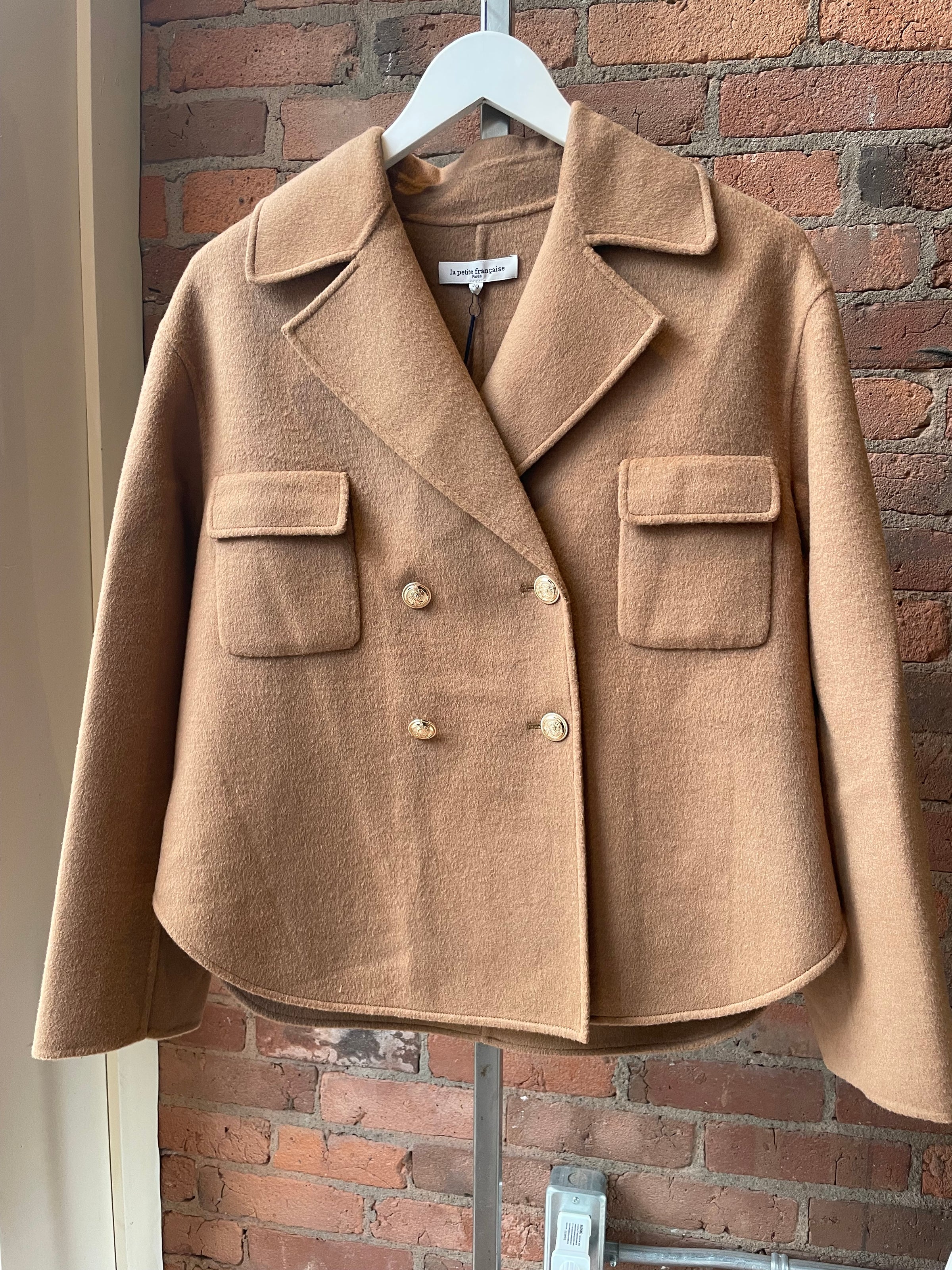 La Petite Francaise - Version Coat in Camel