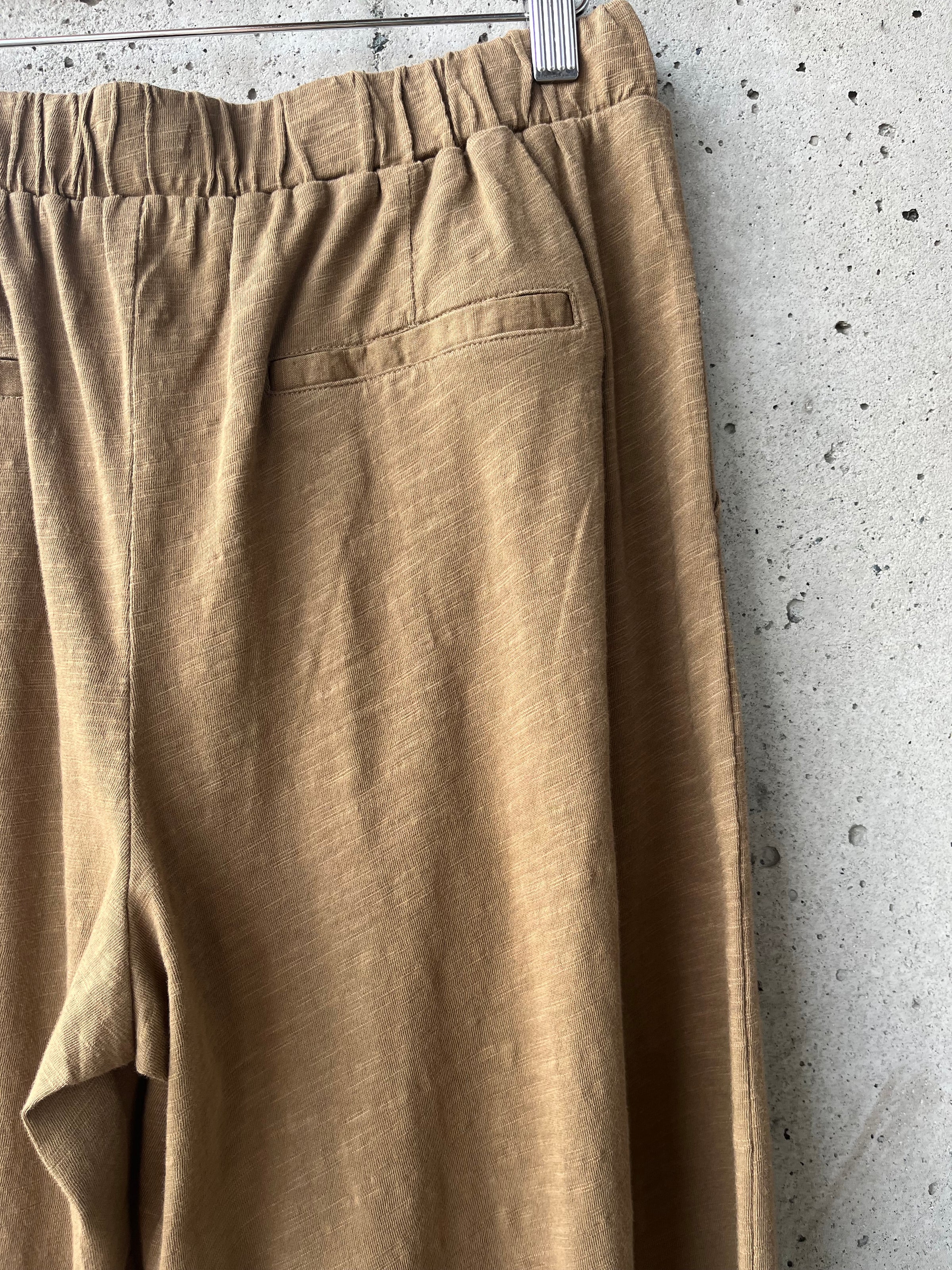 YERSE - Wide Leg Trousers in Peanut