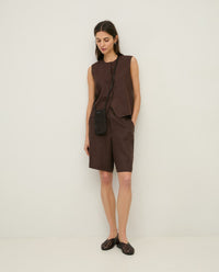 YERSE - Linen Shorts in Chocolate