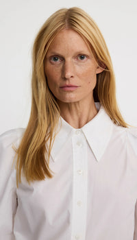 Smythe - Box Pleat Shirt in Optic White