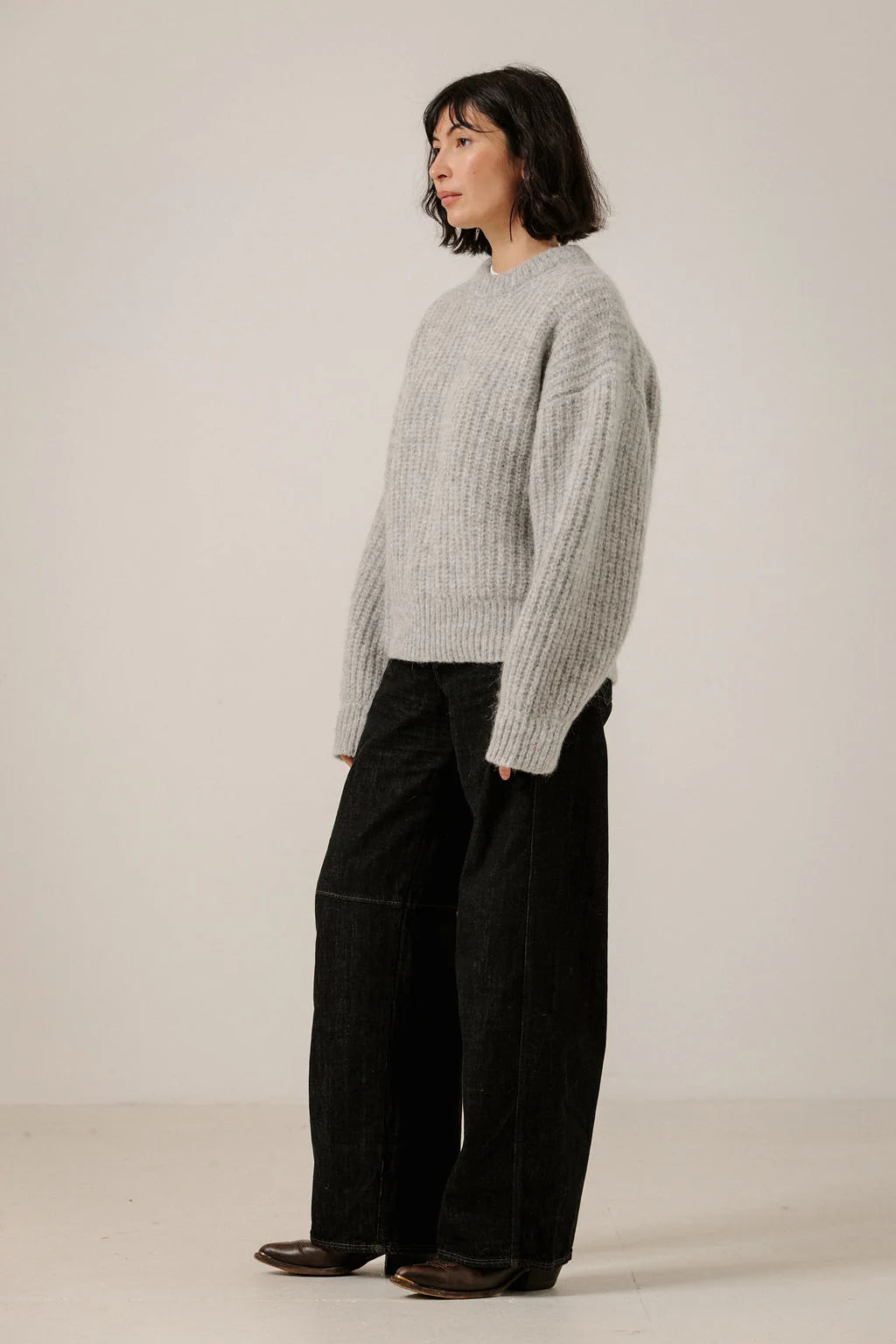 BARE Knitwear - Lofty Alpaca Crewneck in Light Grey