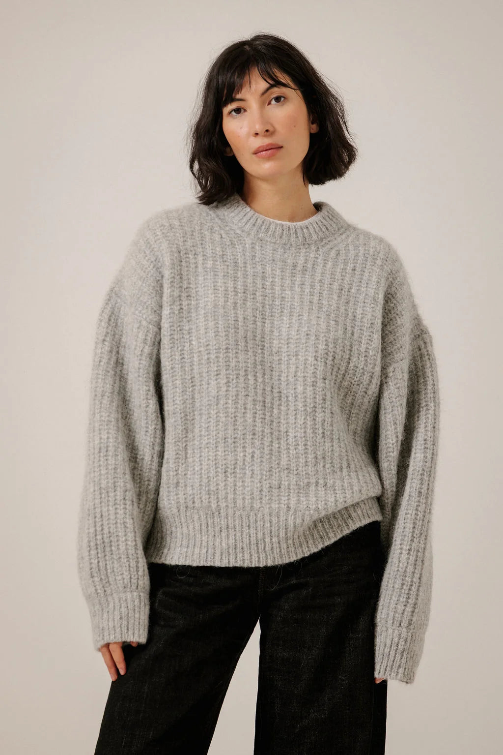 BARE Knitwear - Lofty Alpaca Crewneck in Light Grey