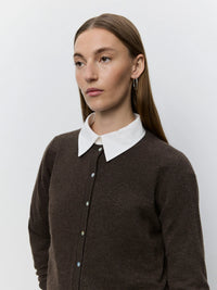 Sofie Schnoor -CISSESW Cardigan in Brown Fudge
