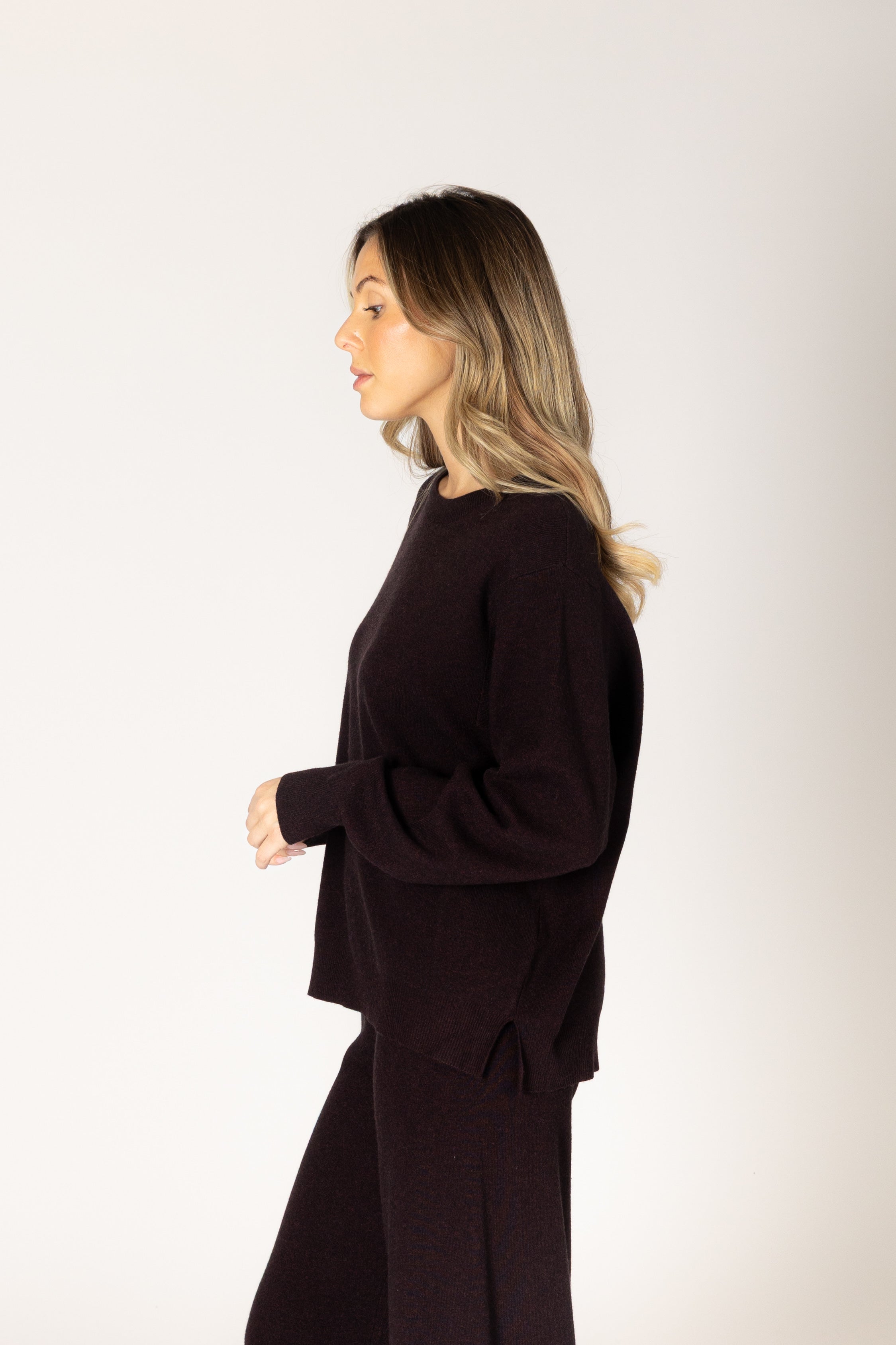 Lyla & Luxe - Claret - Essential Crew Pullover in Acai