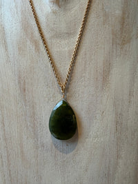 Studio Skanda by Mary Wakefield - Green Garnet Necklace