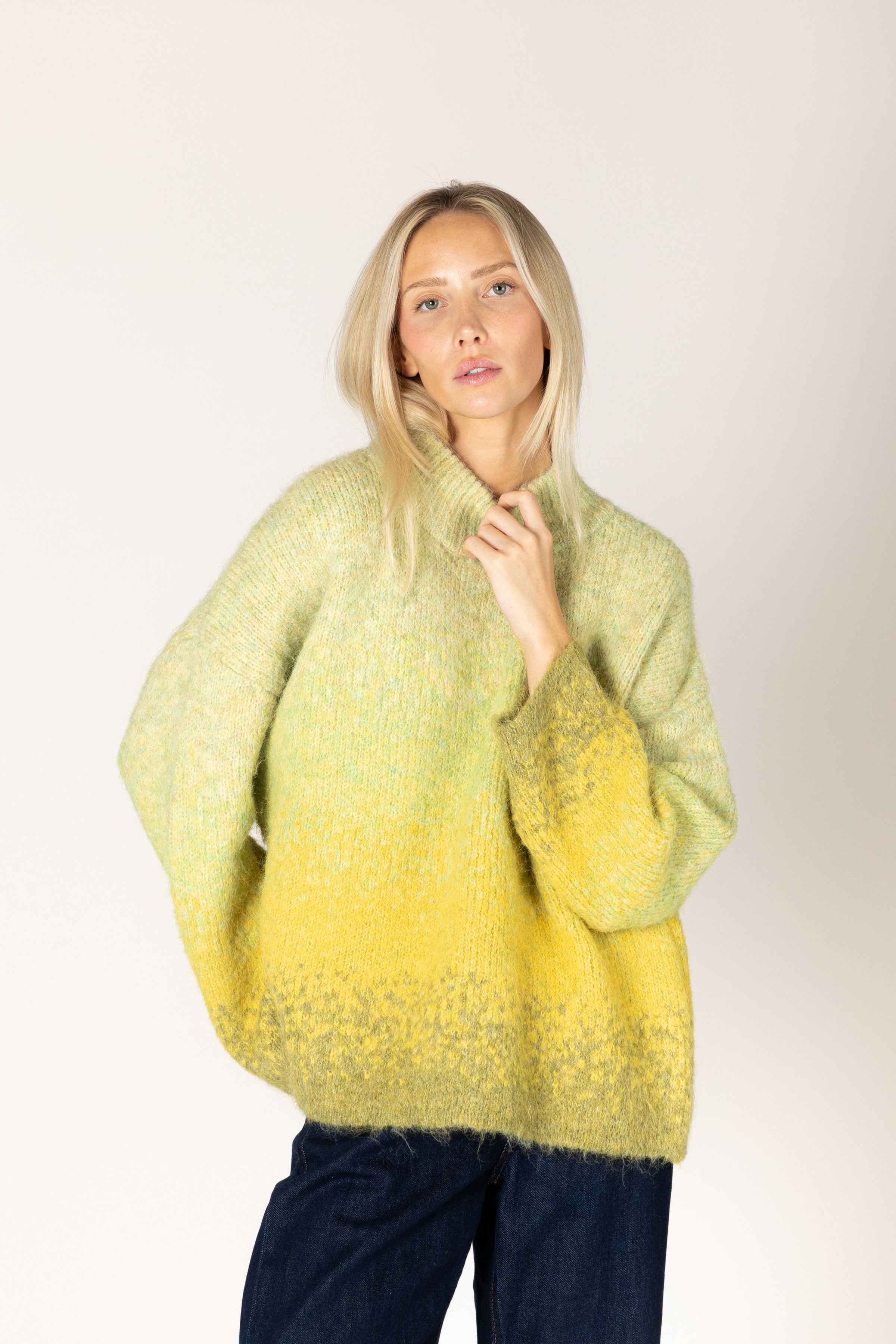 Lyla & Luxe - Emma - Luxe Mock Sweater