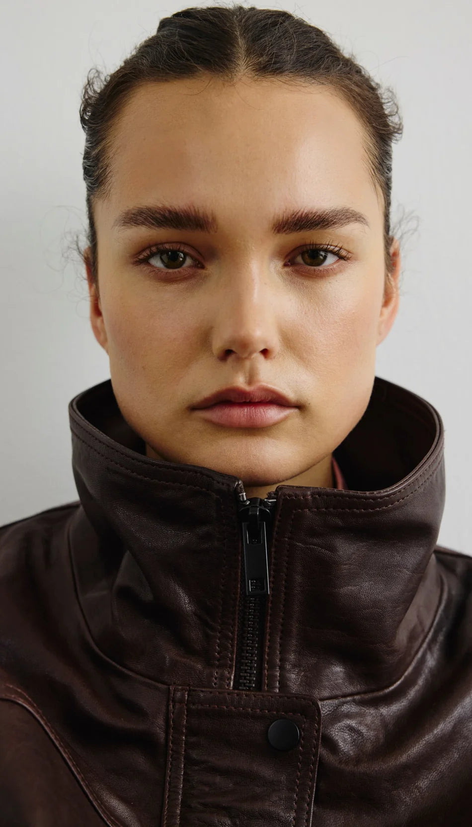 Smythe - Oversized Leather Bomber - Brown
