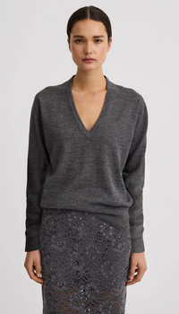 Smythe - Boyfriend V-Neck Sweater in Grey