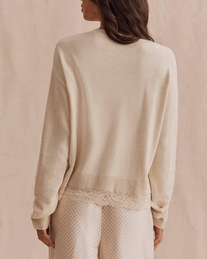 Splendid - Georgie Lace Trim Pullover in Wheat Heather