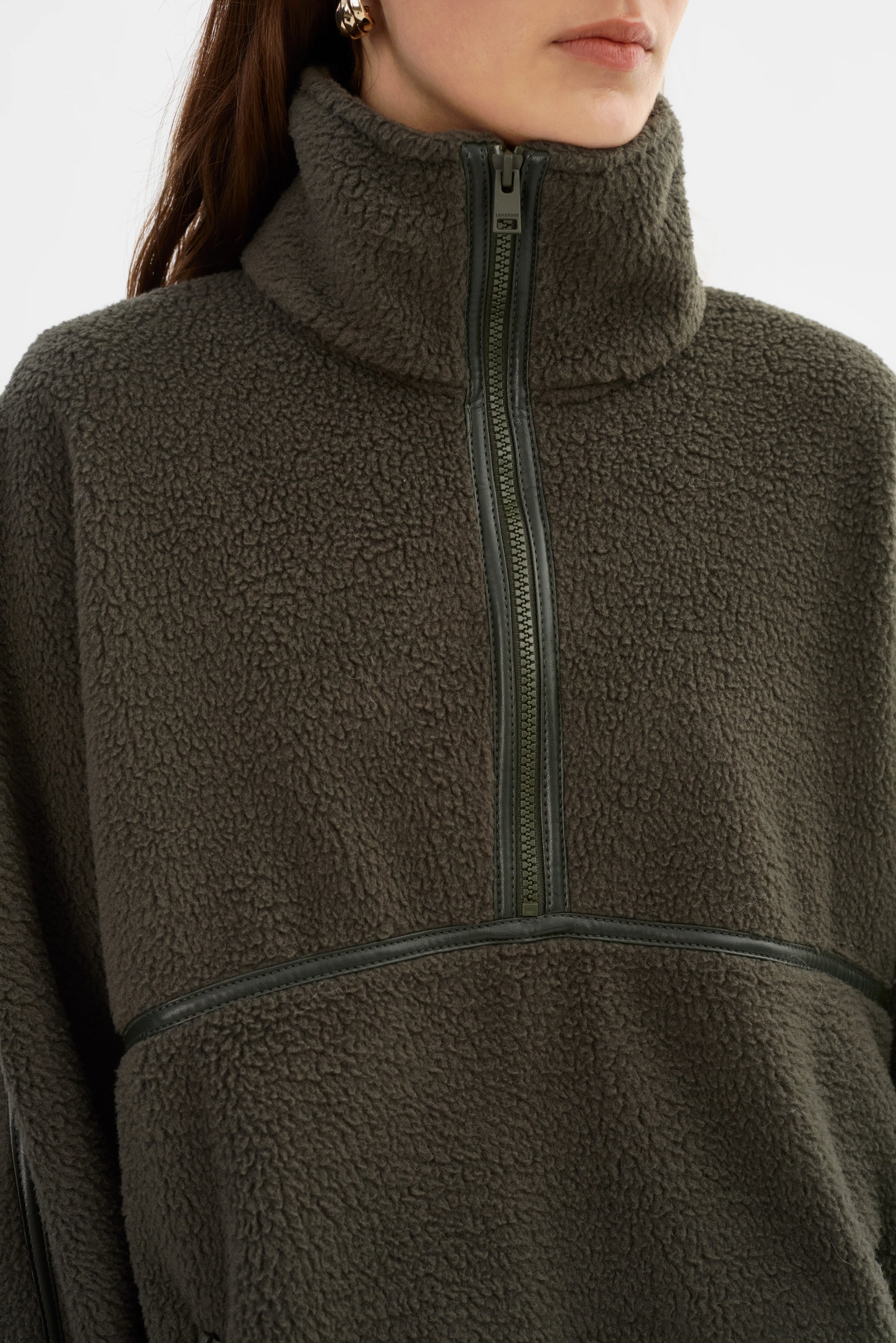 LAMARQUE - Helsa - Polar Fleece Pullover in Dark Olive