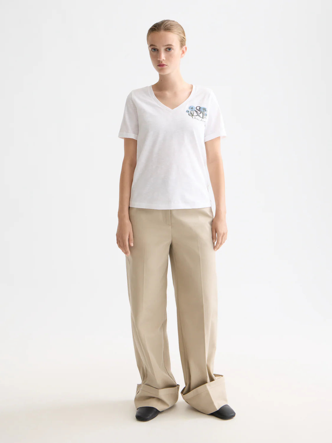 Scotch & Soda - Luca High Rise Wide Leg Cuff Chino Pant in Plaza Taupe