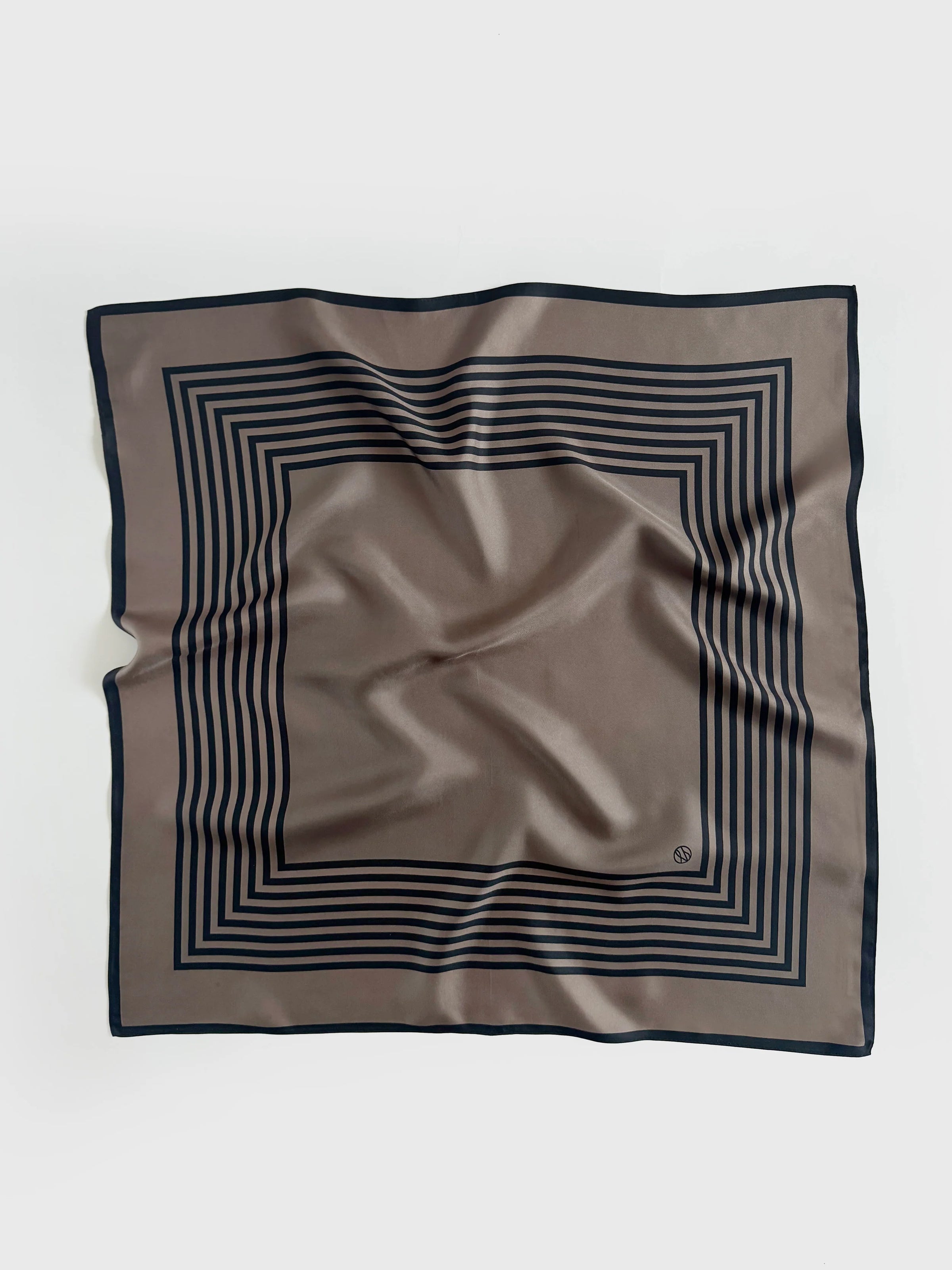 lescarf - Striped Scarf in Taupe & Black