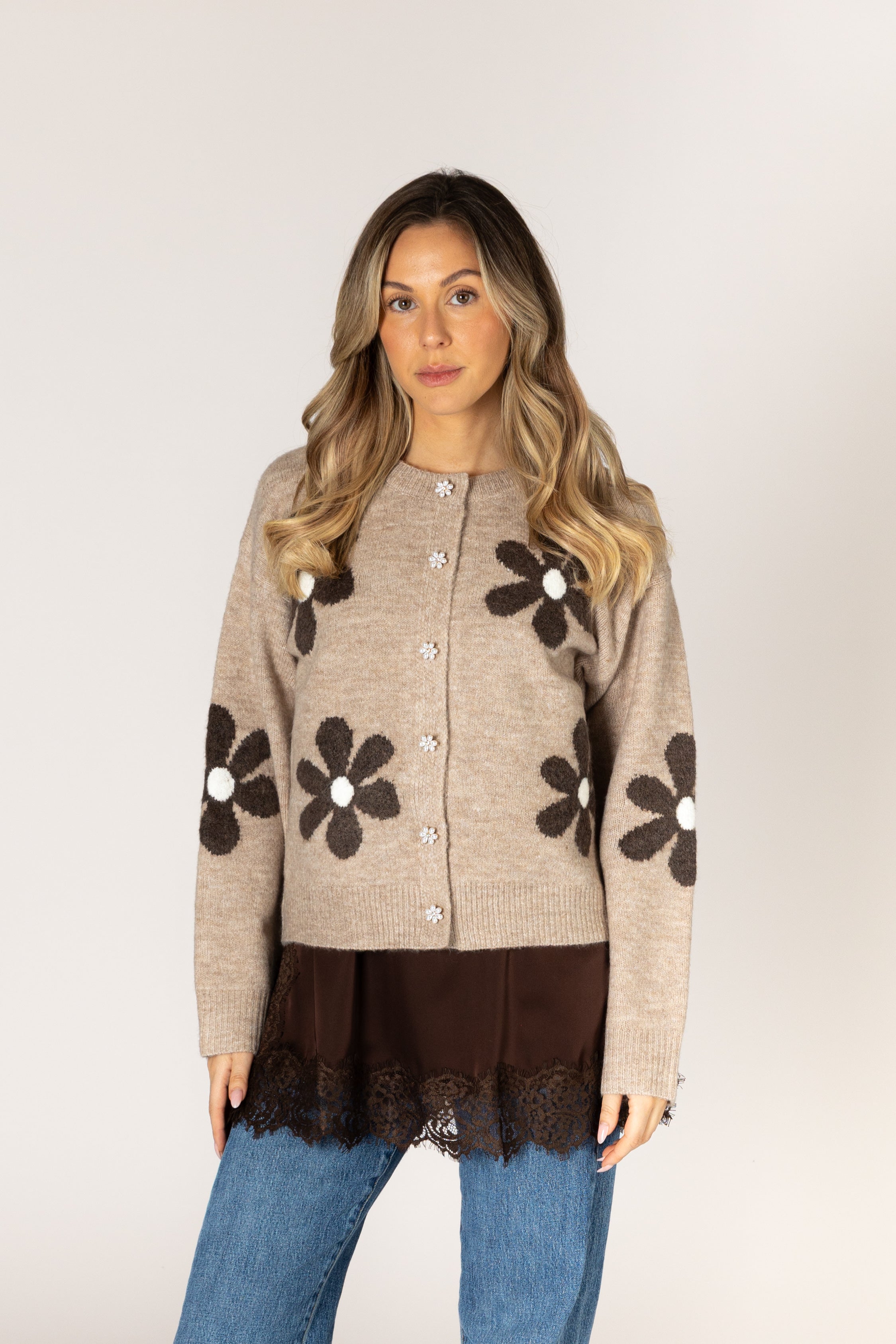 Lyla & Luxe - Jorgie - Novelty Flower Cardi in Putty Coconut
