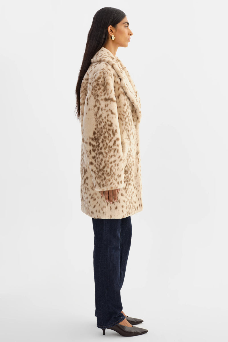 LAMARQUE - Linnea Leo Far Fur Coat in Beige Leopard