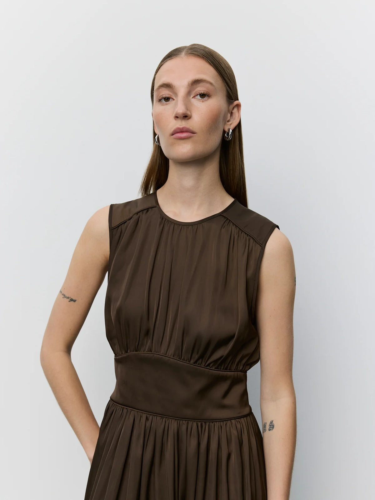 Sofie Schnoor - LINSW Maxi Dress in Intense Brown