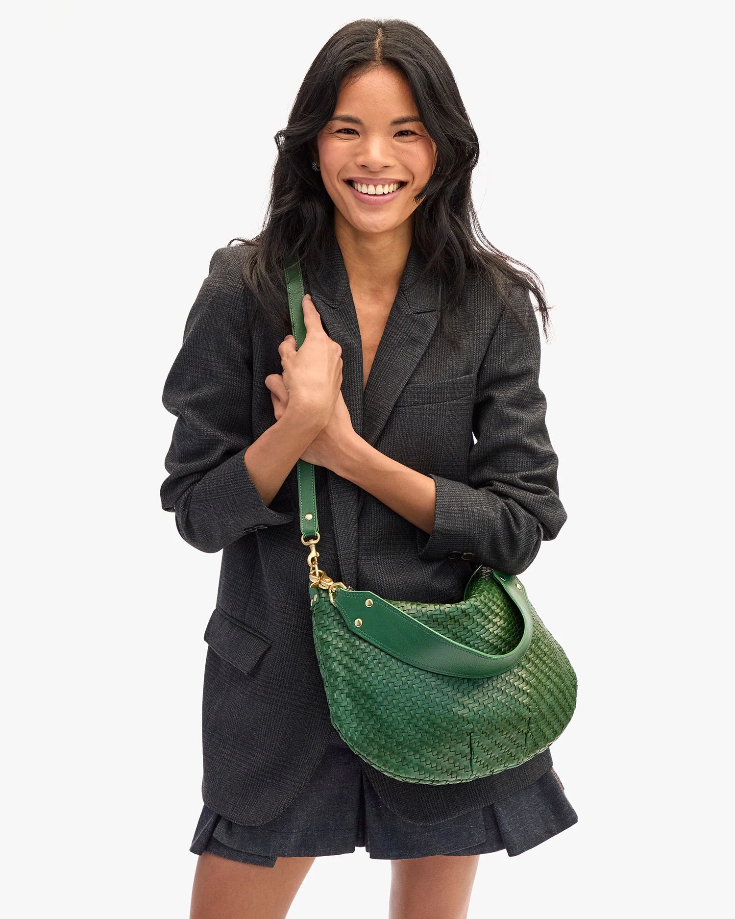 Clare V. - Moyen Messenger in Evergreen Woven Zig-Zag