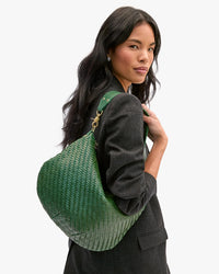 Clare V. - Moyen Messenger in Evergreen Woven Zig-Zag