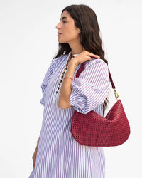 Clare V. - Moyen Messenger in Plummy Rattan