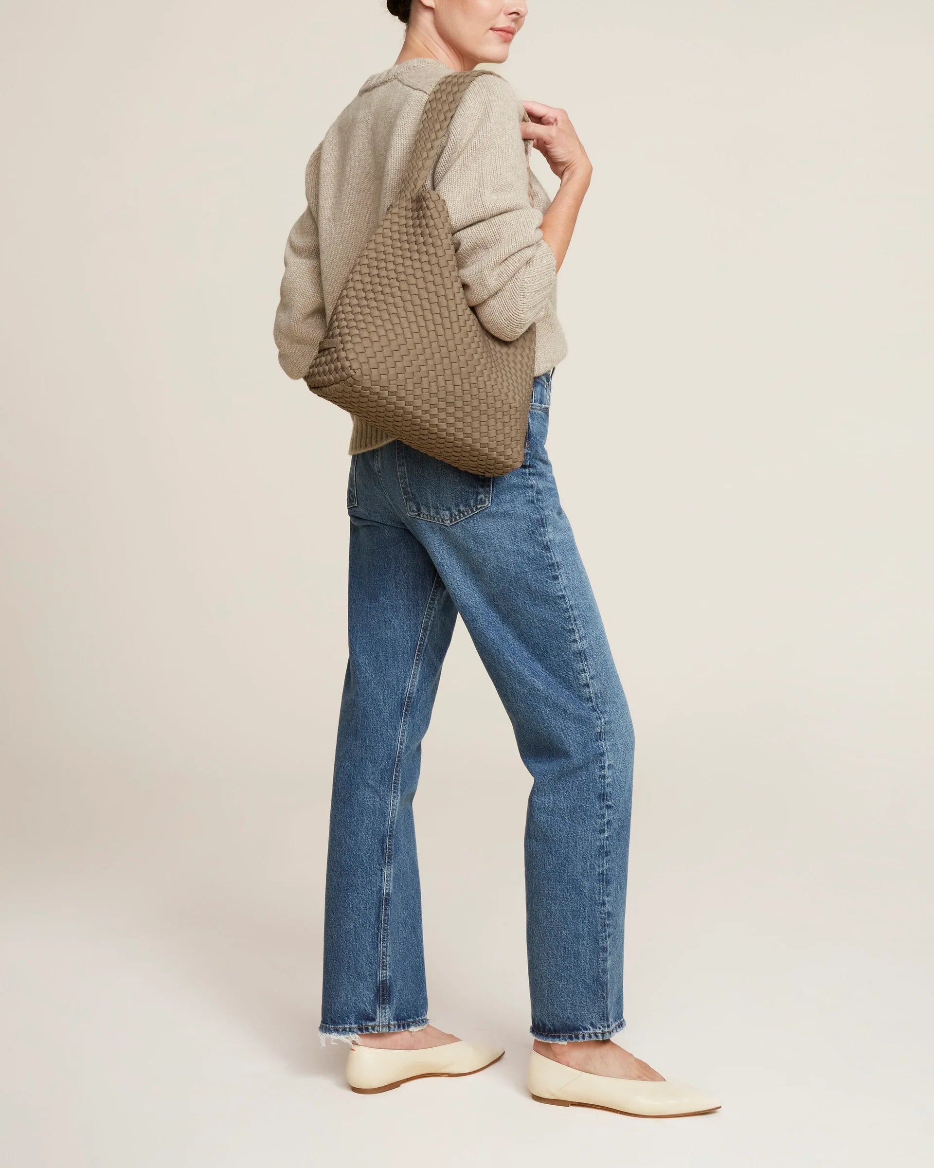 NAGHEDI - Nomad Medium Hobo in Cashmere
