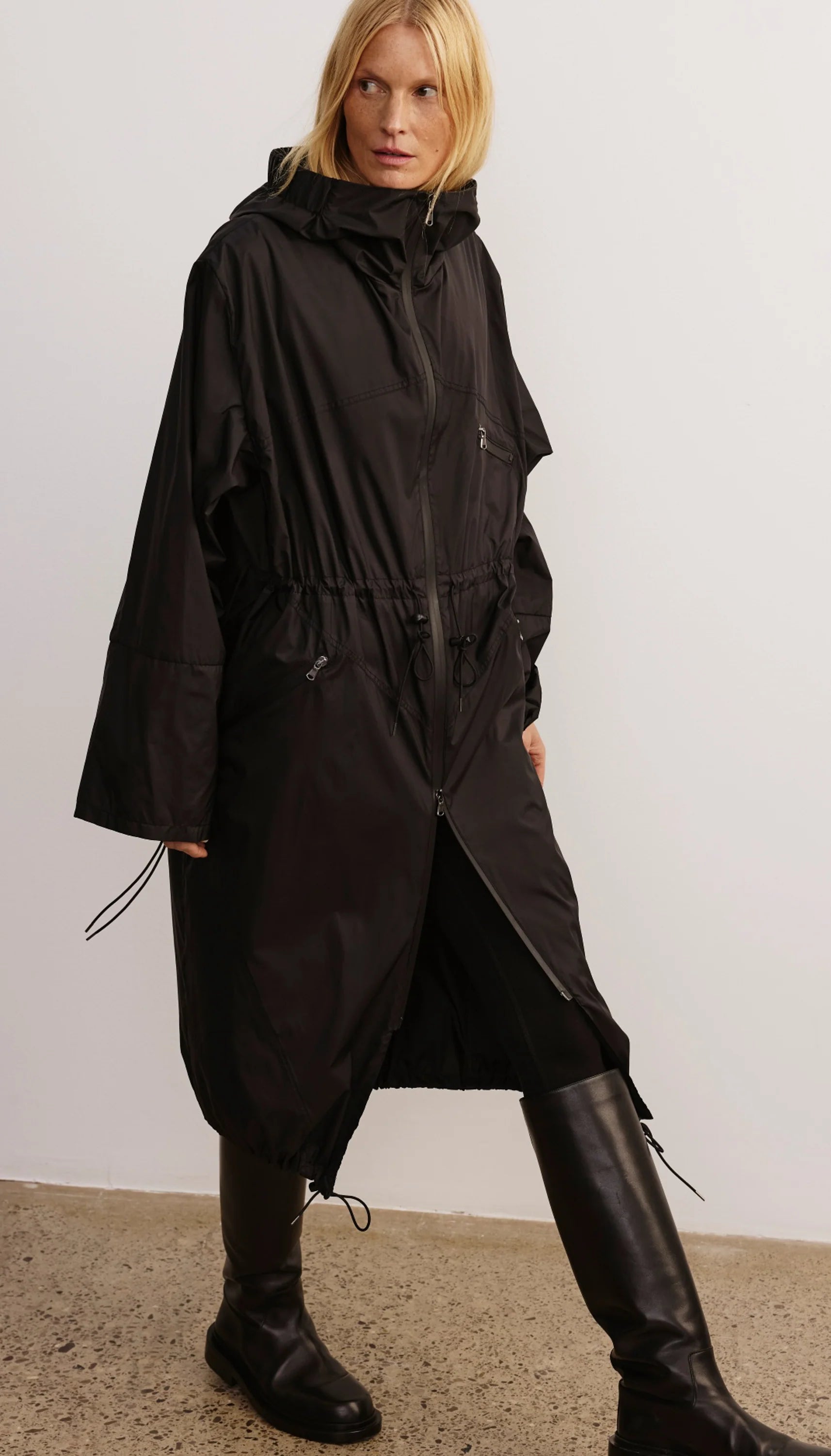 Smythe - Drawstring Rain Shell in Black