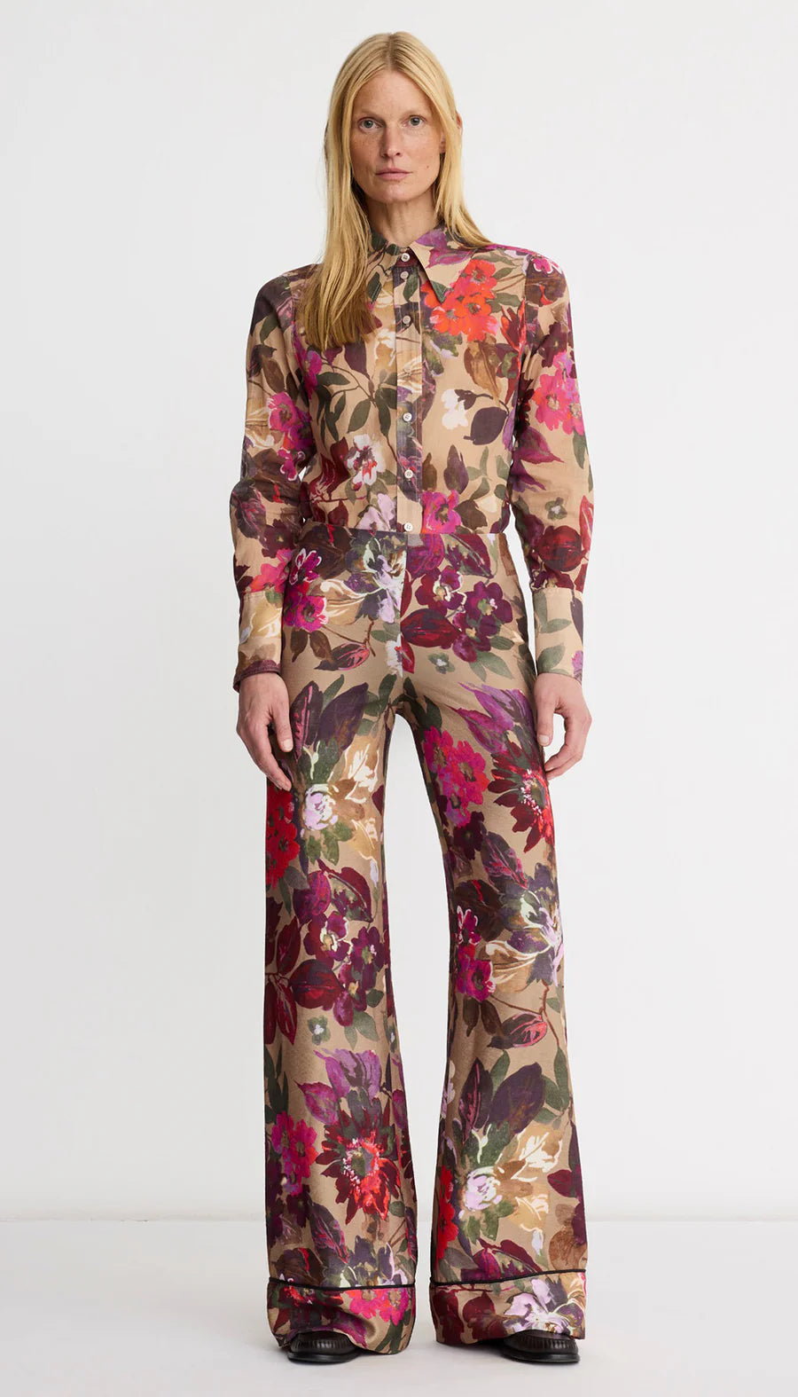 Smythe - Point Collar Shirt in Tan Floral