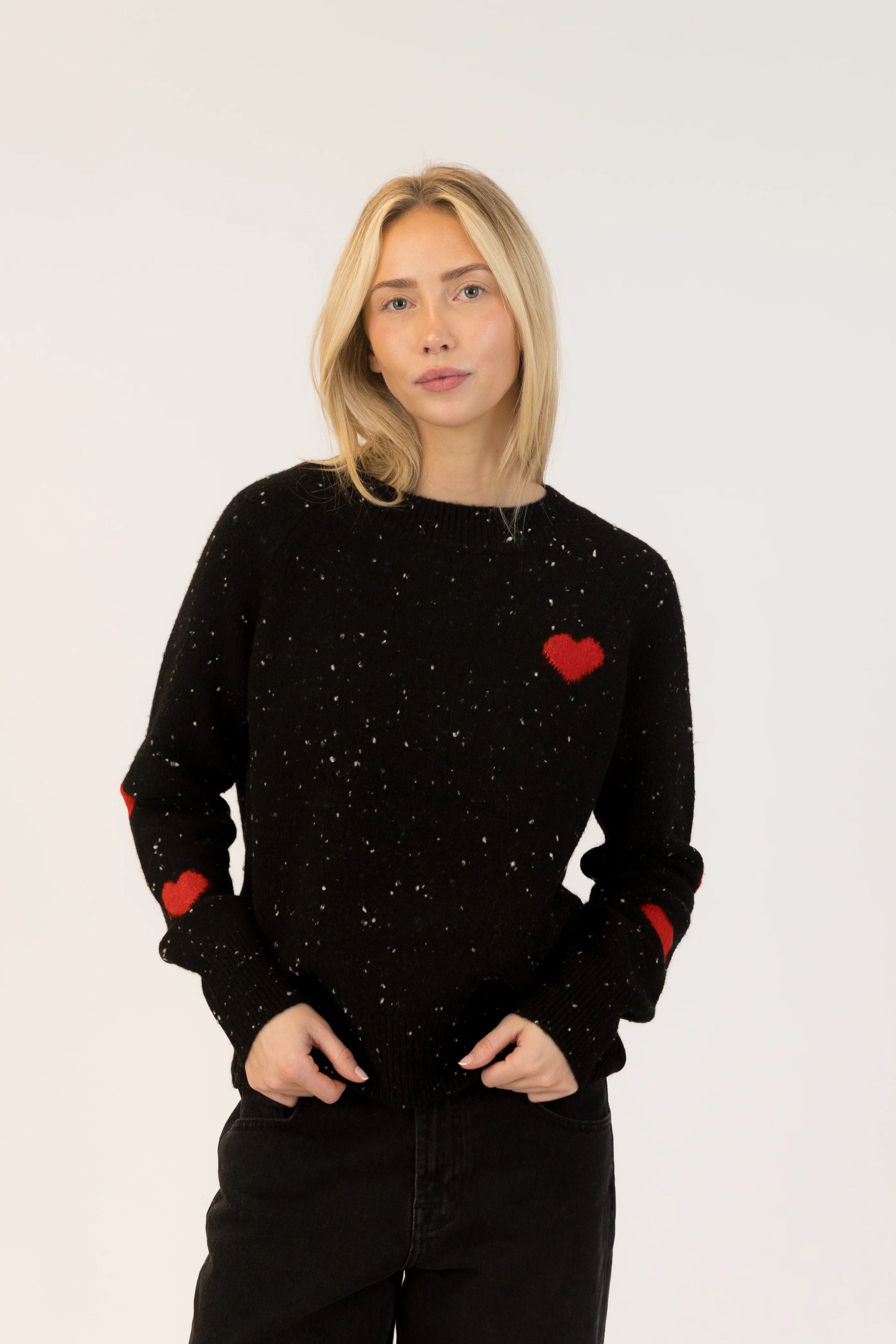 Lyla & Luxe - Philippa Pullover in Black/White Fleck
