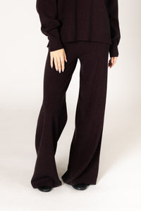 Lyla & Luxe - Pico - Essentials Everyday Pant in Acai
