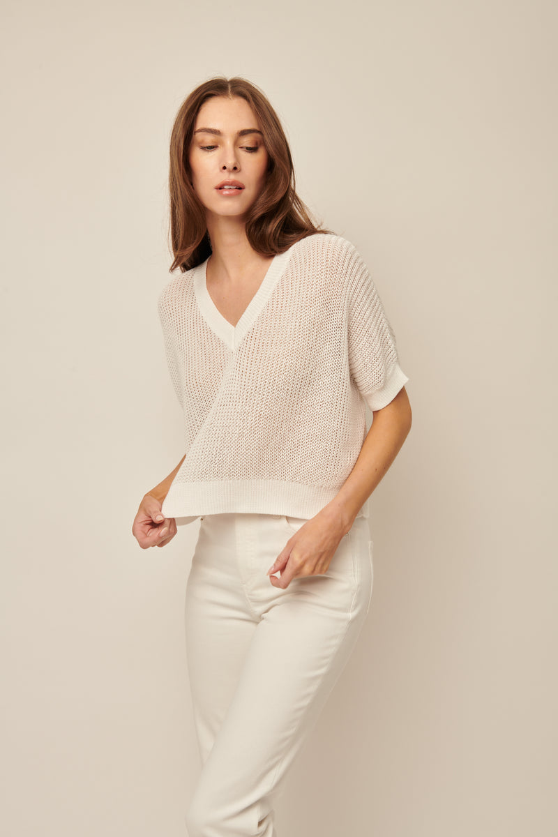 LINE Knitwear - Piper - Short Sleeve Knit V-Neck Pullover