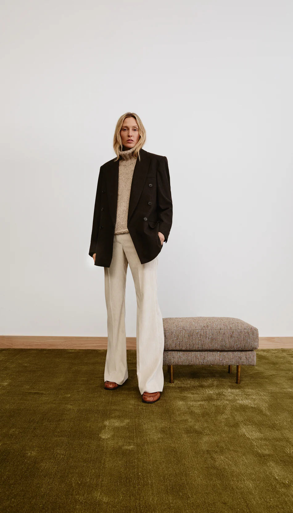 Smythe - DB Peaked Lapel Blazer in Tobacco