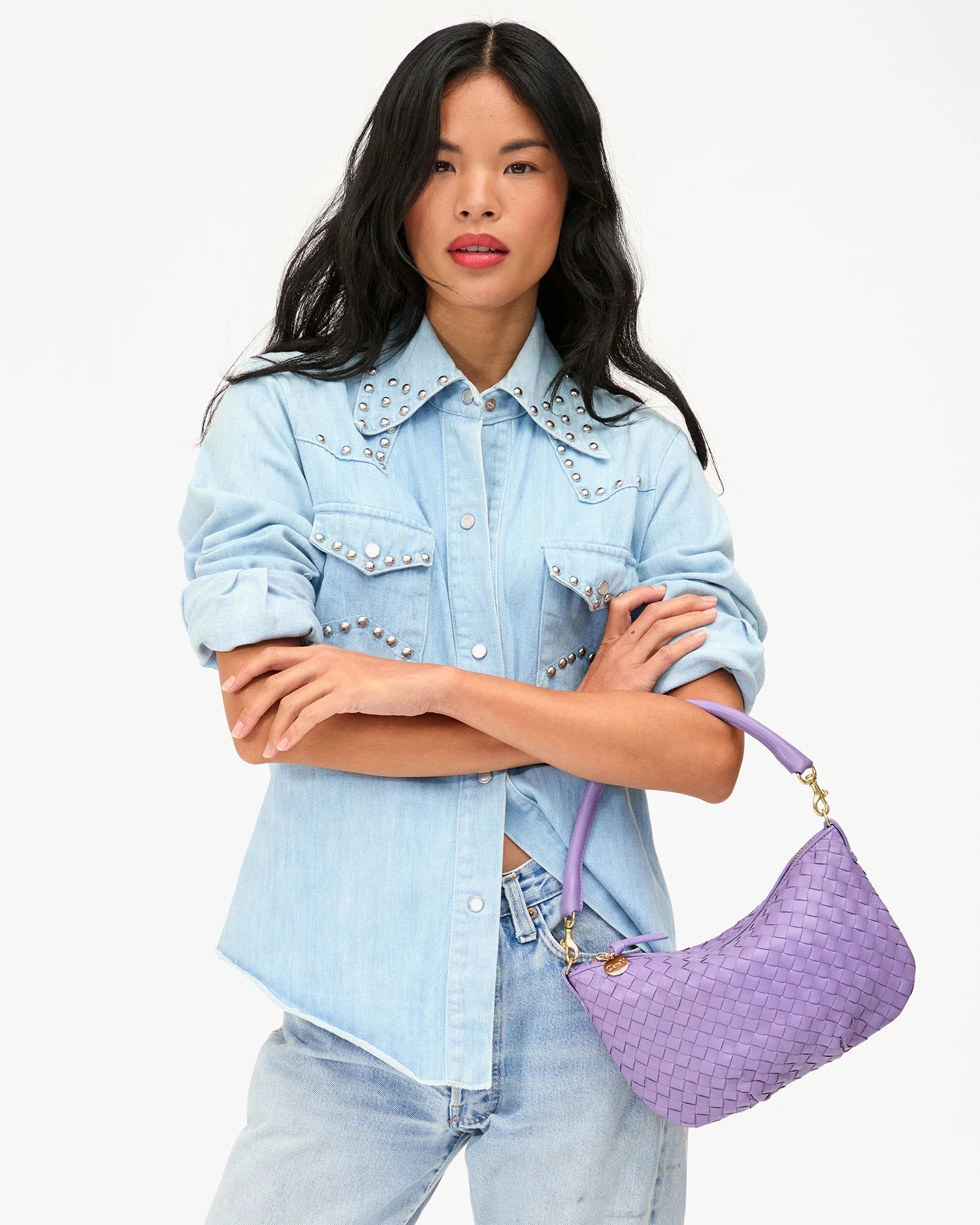 Clare V. - Petit Moyen Messenger in Jacaranda Woven Diagonal