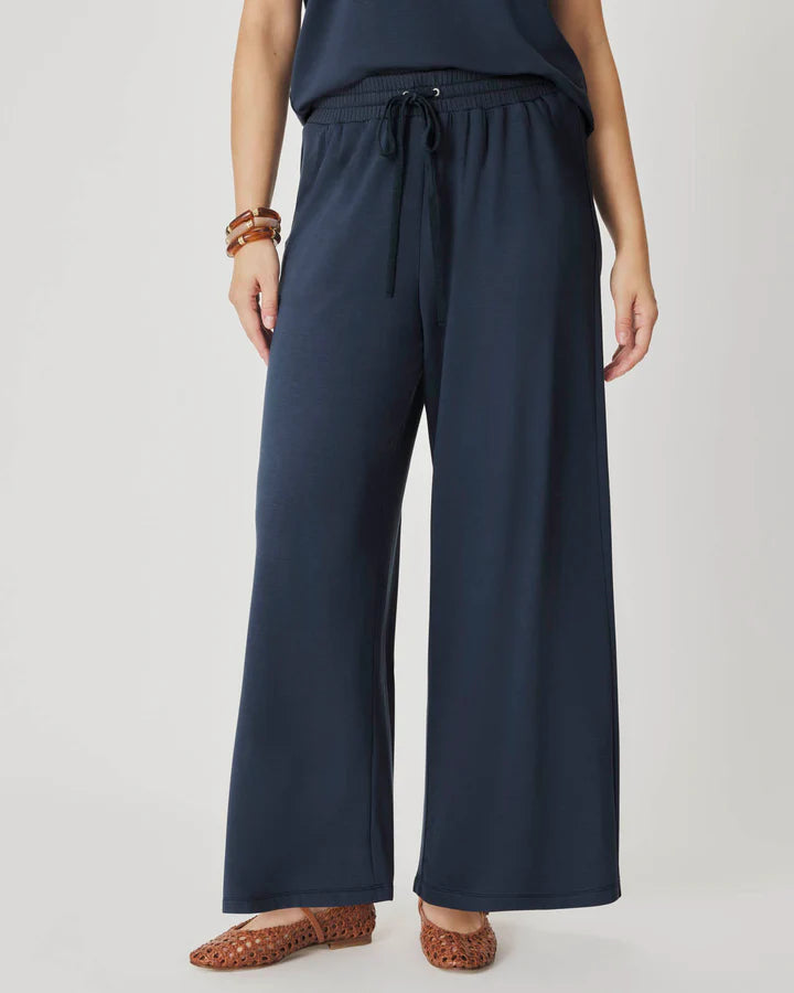 Splendid - Jada Full Length Sweatpants in Navy