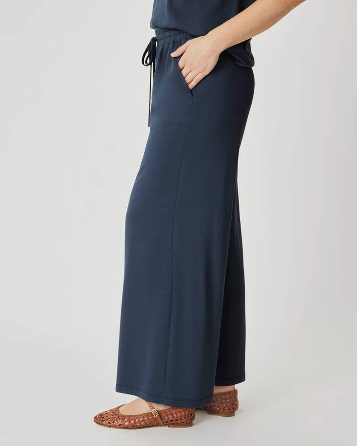 Splendid - Jada Full Length Sweatpants in Navy