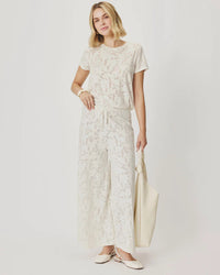 Splendid - Air Burnout Tee in Shell Windswept