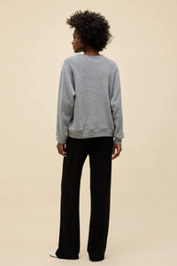 DAYDREAMER - Queen Crest Vintage Raglan Sweatshirt in Heather Grey
