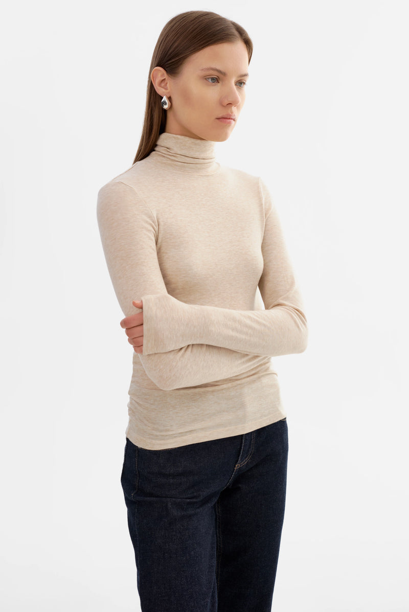 LAMARQUE - Sadie - Long Sleeve Turtleneck in Heather Beige