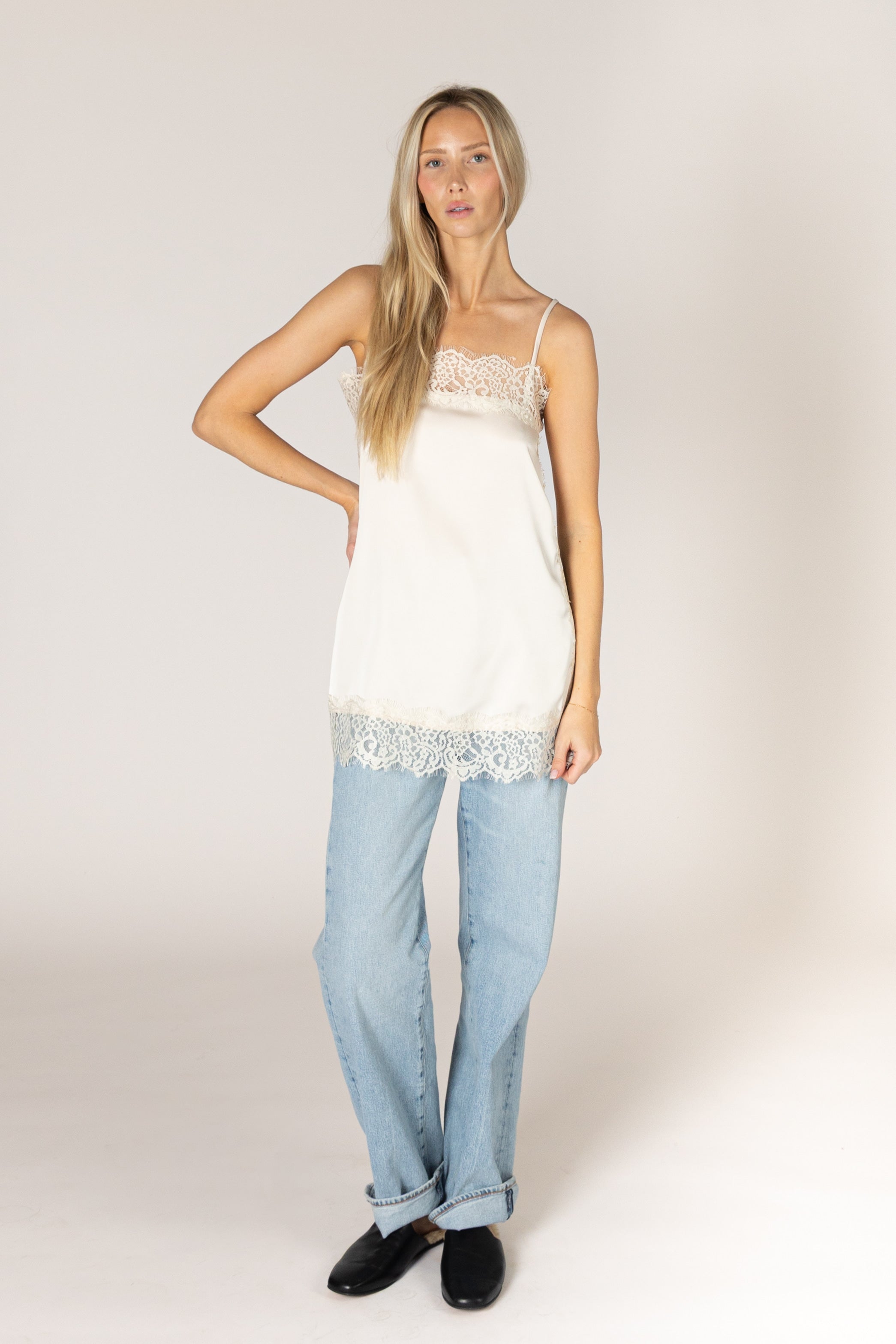 Lyla & Luxe - Lace Cami Top