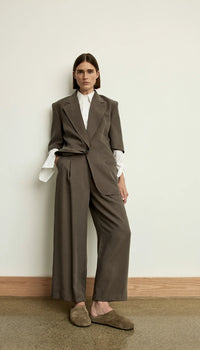 Smythe - Cropped Pleated Trouser in Mink