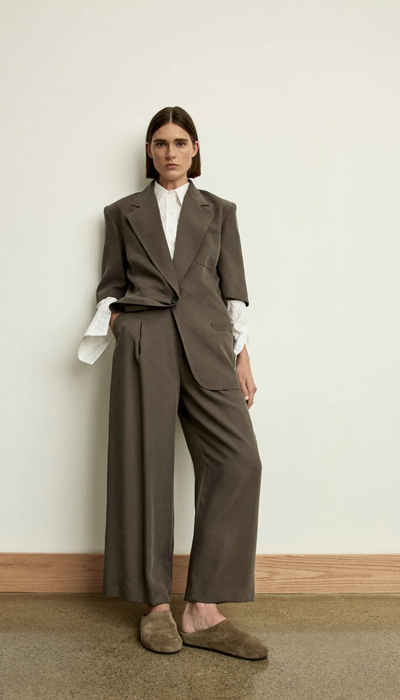 Smythe - Cropped Pleated Trouser in Mink