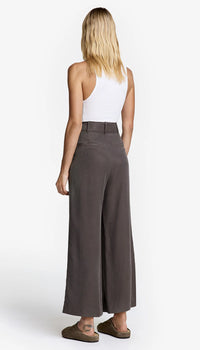 Smythe - Cropped Pleated Trouser in Mink