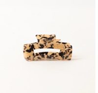 Lyla & Luxe - Hair Clip in Brown