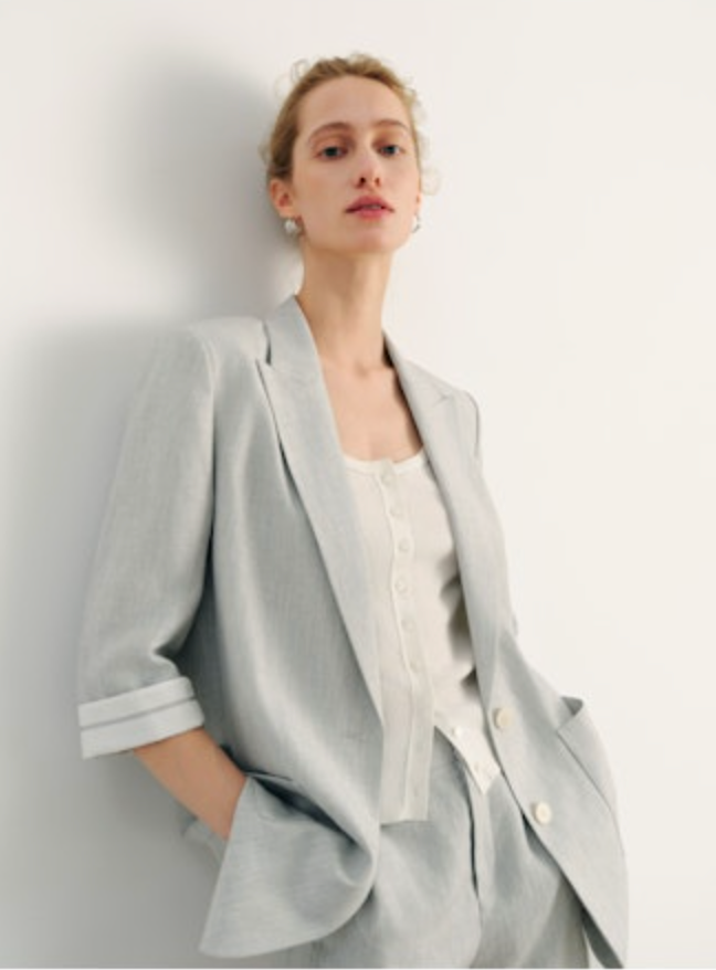 Meilleur Moment - Short Sleeve Blazer in Light Gray