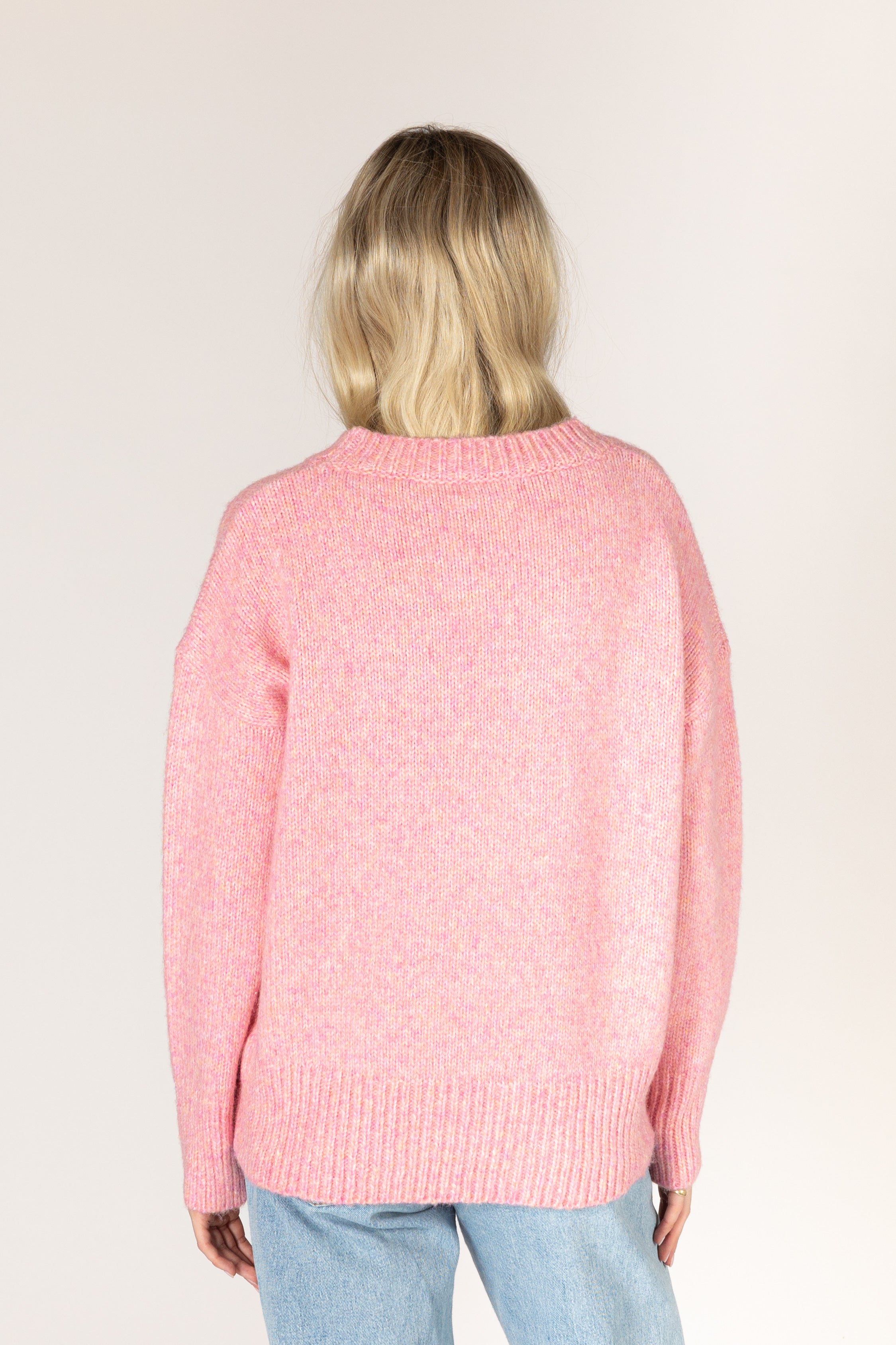 Lyla & Luxe - Tanya - Must Have Classic Sweater in Peony