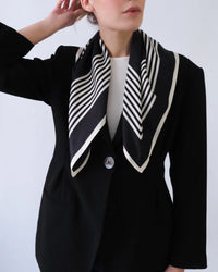 lescarf - No 2. in Black & Cream