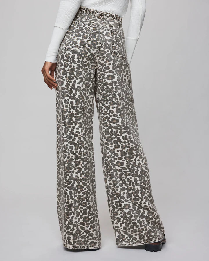 Splendid - Lounge Denim Pant in Leopard