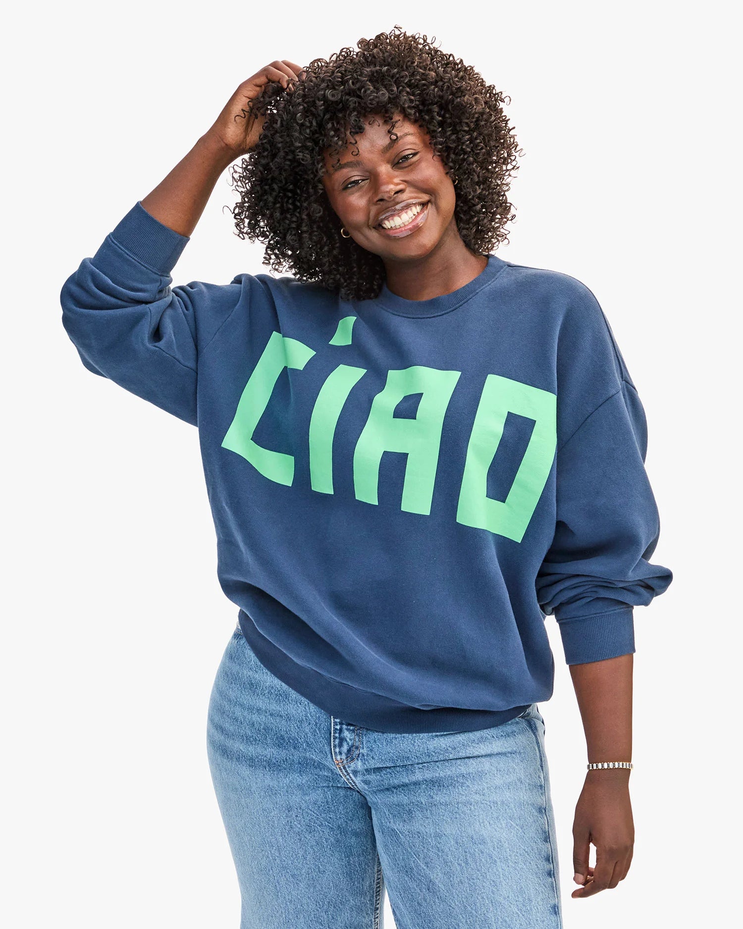 Clare V. - Oversized Grand Block Ciao Sweatshirt in Navy
