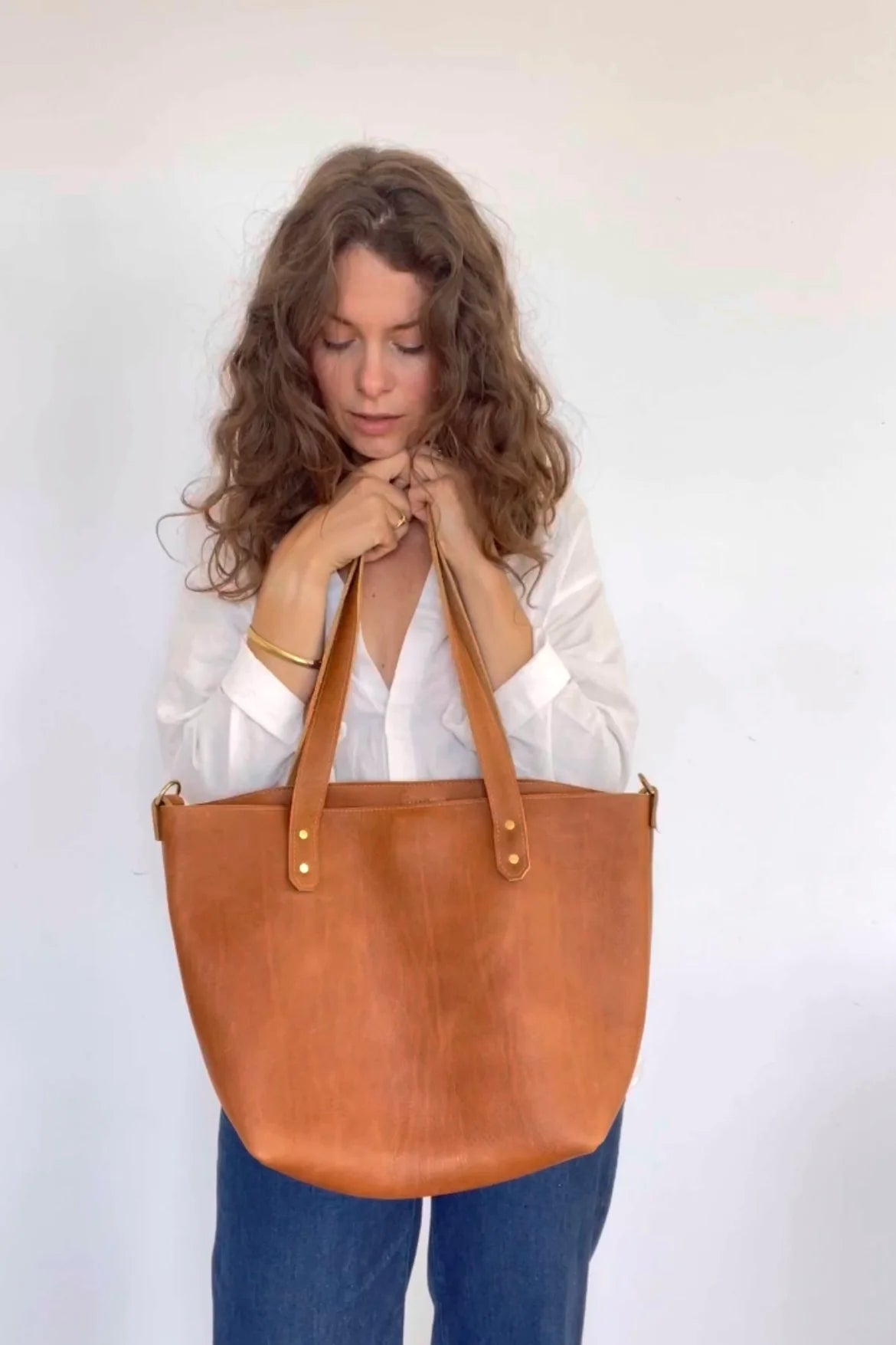 Market Canvas Leather Handbags Leather Essential Tote in Caramel