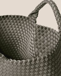 NAGHEDI - St. Barths Medium Tote in Laurel